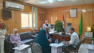 سكرتير عام محافظة الفيوم والمساعد يبحثان 29 شكوى للمواطنين في 4 مراكز