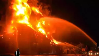 حريق هائل بمصنع قماش في الغربية وأنباء عن وقوع مصابين (فيديو)