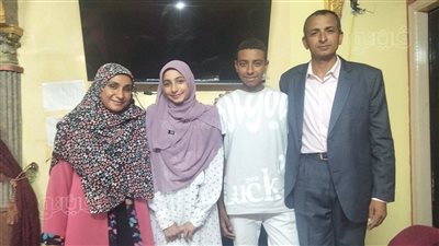 الأولى على الجمهورية بالثانوية العامة بـ