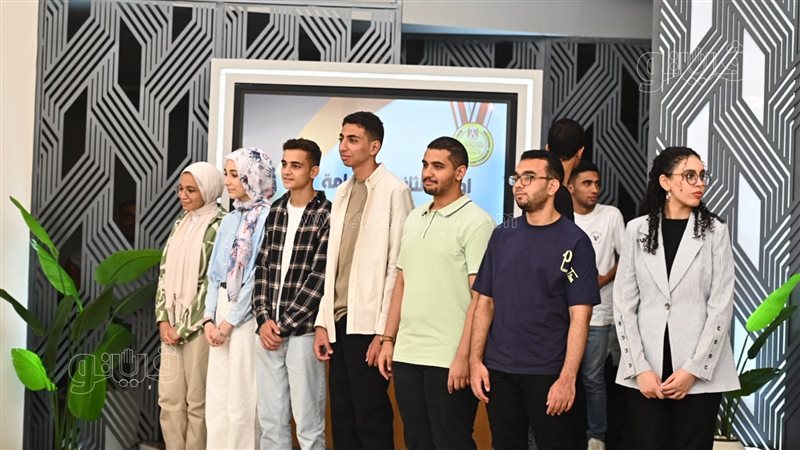 أوائل الثانوية العامة،