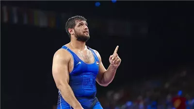 بعد تصريح في المشمش، لاعب المصارعة عبد اللطيف منيع يوجه رسالة لمدربه 