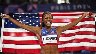أولمبياد باريس، الأمريكية توماس تفوز بذهبية سباق 200 متر