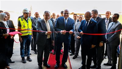 الهيئة العربية للتصنيع توطن صناعة أبراج شركات اتصالات التليفون المحمول (صور) 