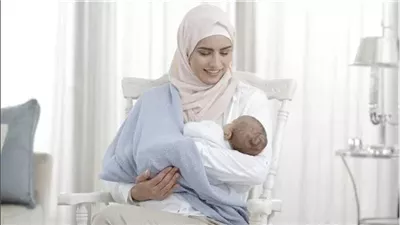 قانون الطفل، تعرف على الامتيازات التي يمنحها القانون للعاملة المرضعة