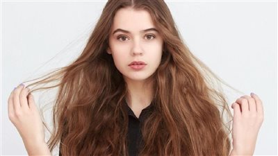 أفضل خلطات طبيعية للعناية بالشعر الهايش وتغذيته