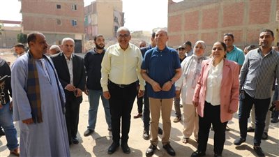 محافظ القاهرة يتفقد مشروع تطوير وإعادة تسكين مدينة الأمل الجديدة (صور)