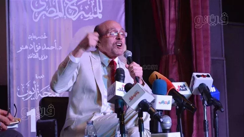 الفنان محمد صبحي،