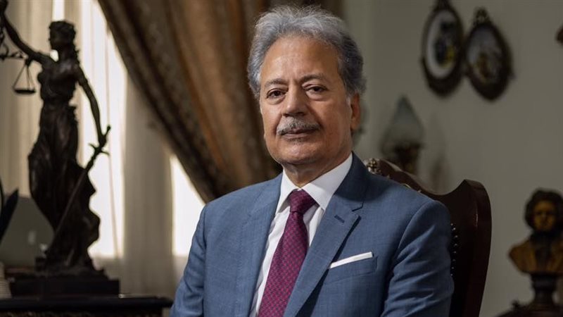 الحقوقي عصام شيحة،
