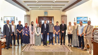 محافظ الإسكندرية يكرم أوائل الثانوية العامة من أبناء المحافظة 