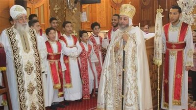 الأنبا انيانوس يدشن كنيسة العذراء في إيبارشية بني مزار