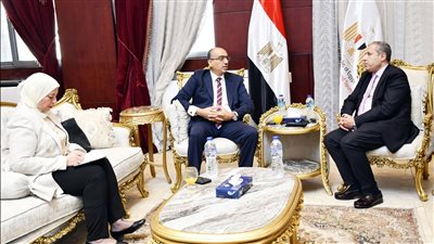 اجتماع بين الشباب والرياضة وجامعة الدول العربية لبحث تحضيرات مشروع سفينة النيل 