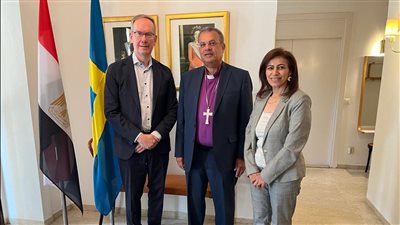 رئيس الإنجيلية يلتقي سفير السويد لتعزيز الحوار العربي الأوربي