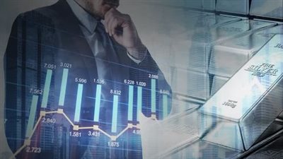 مؤشر الفضة يسجل مستويات قياسية جديدة بحركة التداولات العالمية 