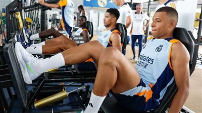 كيليان مبابي يخوض مرانه الأول مع ريال مدريد (صور) 