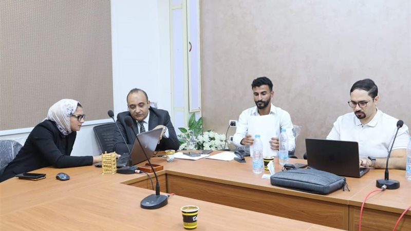قادة المستقبل، ڤيتو