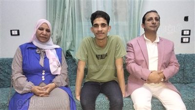 اجتهدت كثيرا وتركت أمري لله، فرحة الأول ثانوية عامة علمي بالوادي الجديد (فيديو)