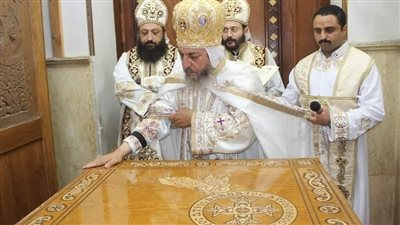 الأنبا انيانوس يدشن كنيسة العذراء في إيبارشية بني مزار