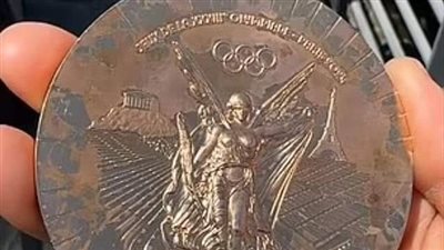 تعرضت للصدأ، بطل أمريكا يفضح ميداليات أولمبياد باريس