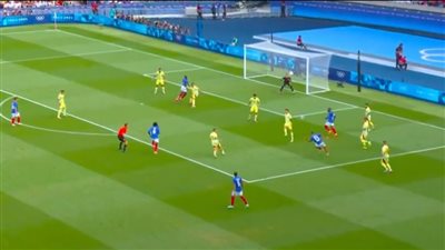 إسبانيا تضيف الهدف الثالث في مرمى فرنسا