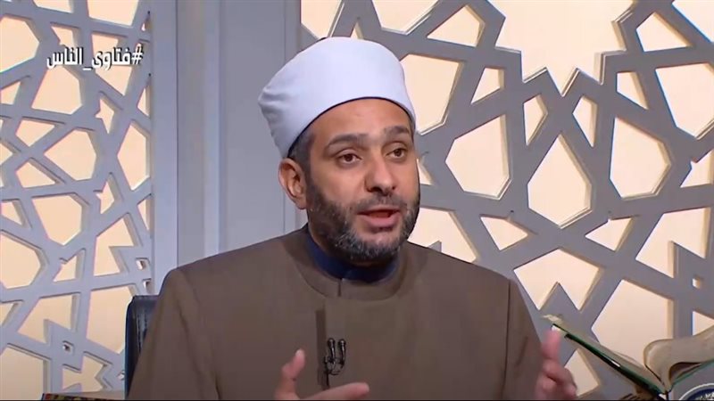  الدكتور حسن اليداك،