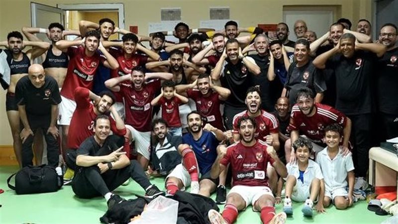 الأهلي، فيتو