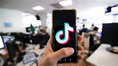  رئيس اتصالات النواب يكشف حقيقة إغلاق تيك توك في مصر 