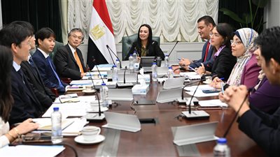 وزيرة التضامن تبحث مع سفير اليابان فتح آفاق جديدة للتعاون المشترك 
