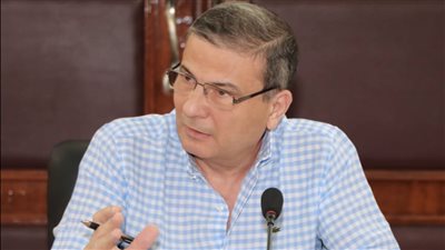 وزير الزراعة يبحث سبل النهوض بإنتاج الألبان وتحسين أوضاع المربين 