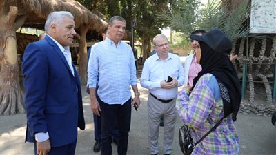 وزير الزراعة يتفقد أعمال التطوير بحديقة الحيوان بالجيزة (صور)