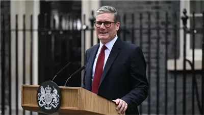 رئيس وزراء بريطانيا يعلن تمويل أوكرانيا بملياري دولار لشراء صواريخ دفاع جوي 