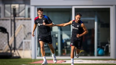 مشاركة أبطال أولمبياد باريس في تدريبات برشلونة 