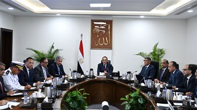رئيس الوزراء يتابع الموقف التنفيذي لأعمال تطوير مدخل منطقة الأهرامات ومحيطها