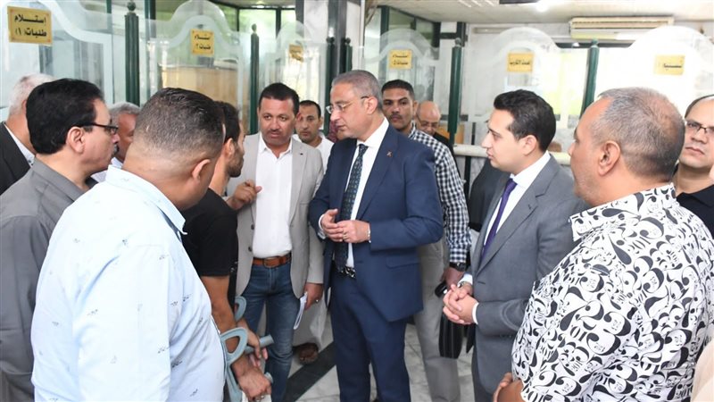 محافظ الفيوم يتابع