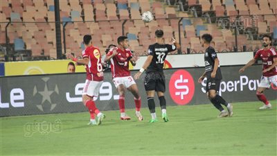 زد يهدر ركلة جزاء أمام الأهلي بعد 20 دقيقة (صور)