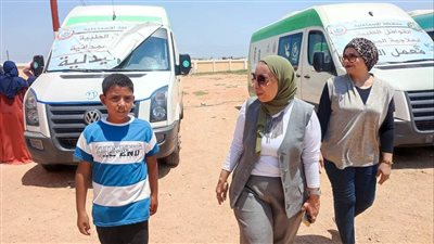 وكيل صحة الإسماعيلية تتفقد أعمال القافلة الطبية بالتل الكبير (صور) 