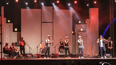 حفل موسيقي لفرقة 