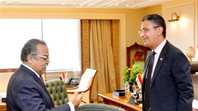 رئيس جمعية مواطنون ضد الغلاء يناقش الاستعانة بشباب الخريجين للعمل مراقبين أسواق 