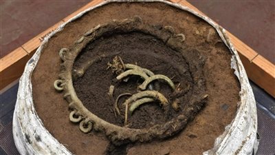 عمرها 3000 سنة، العثور على مجوهرات تعود إلى العصر البرونزي