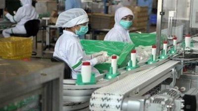 بعد قصر الرقابة على جهة واحدة، خبير اقتصادي: قرار ثوري للسيسي بشأن المصانع 