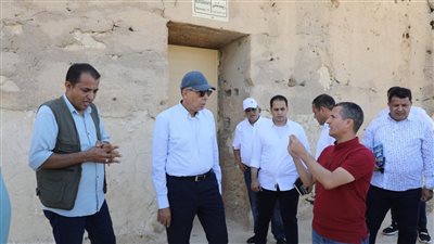 محافظ المنيا يوجه بوضع تصور شامل لتطوير المناطق السياحية (صور)