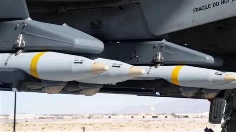 قنبلة GBU-39 المستخدمة