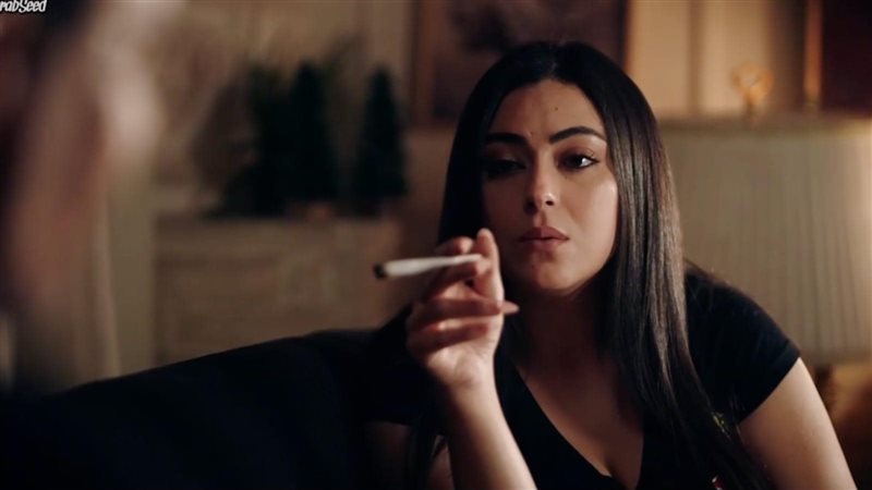 نهى عابدين، فيتو