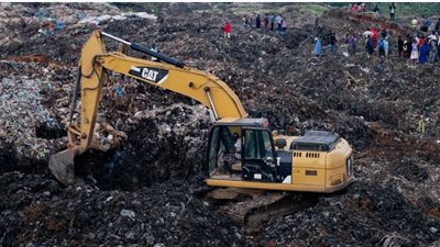 ارتفاع حصيلة ضحايا انهيار مكب نفايات بأوغندا لـ 24 قتيلا 