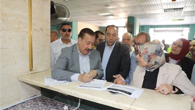 محافظ المنوفية يتفقد المركز التكنولوجي بالشهداء لمتابعة ملف التصالح