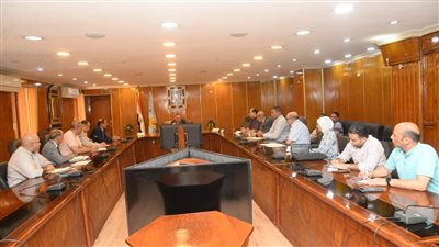 تخصيص أسواق لبيع محصول الرمان بـ 4 مراكز في أسيوط 