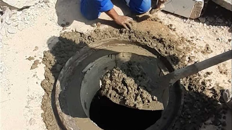 جانب من أعمال التركيب،