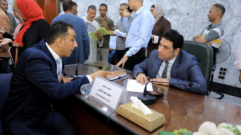 محافظ سوهاج ونائبه