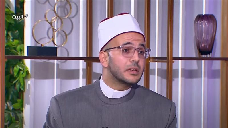 الدكتور هشام ربيع،