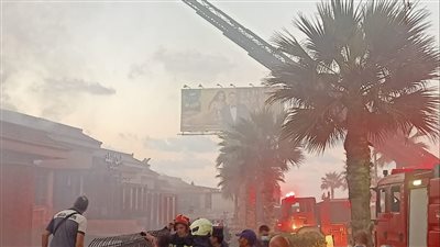 نيابة الرمل تعاين حريق مطاعم كورنيش جليم وتستمع للمصابين 