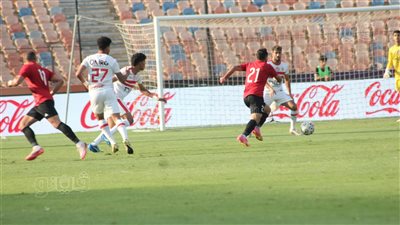 عمر السعيد يسجل هدف طلائع الجيش الأول في الزمالك ويرفض الاحتفال (صور)